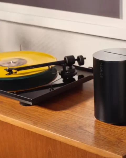 record player connected to sonos speaker